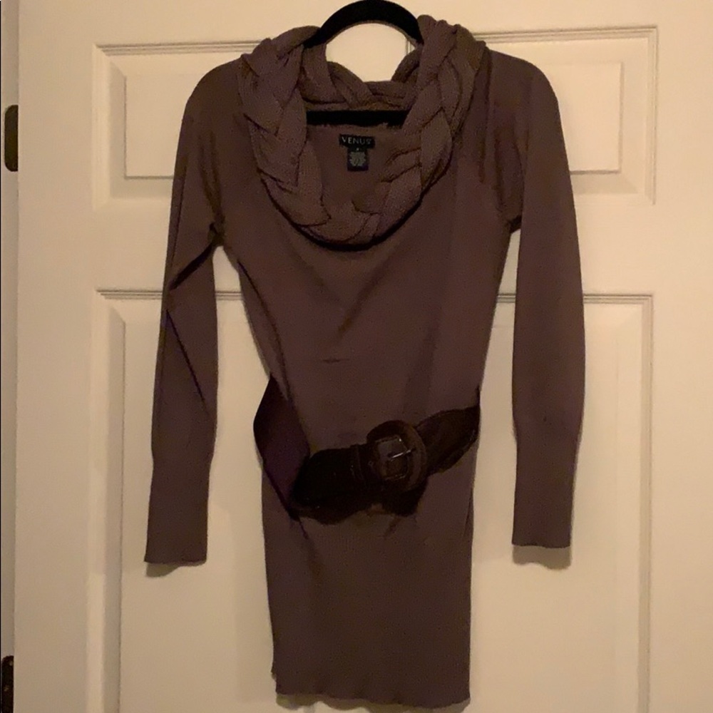 Brown sweater